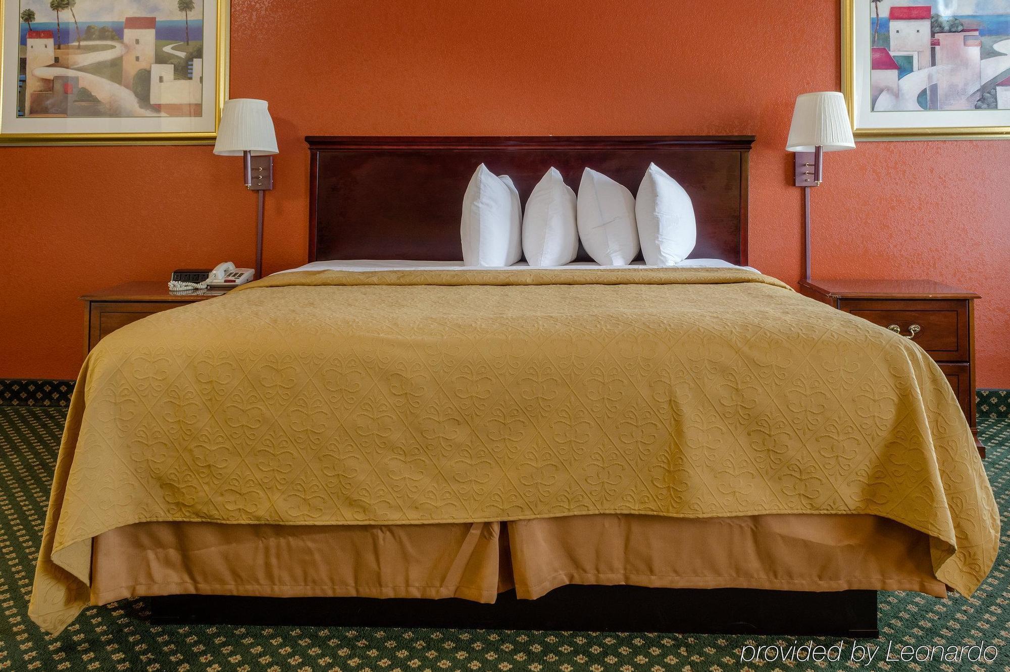 פילדלפיה Econo Lodge Inn & Suites מראה חיצוני תמונה